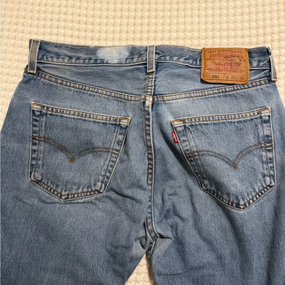 Vintage Levi’s 501 Jeans - Picture 4 of 7